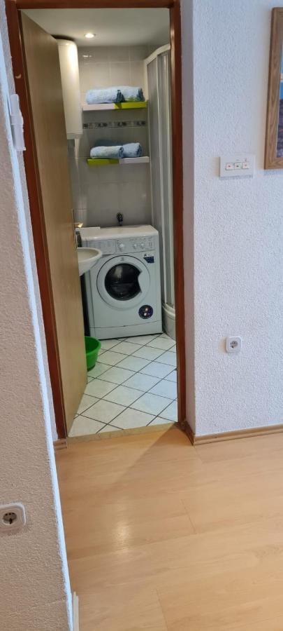 Apartman Lucija Punat Buitenkant foto