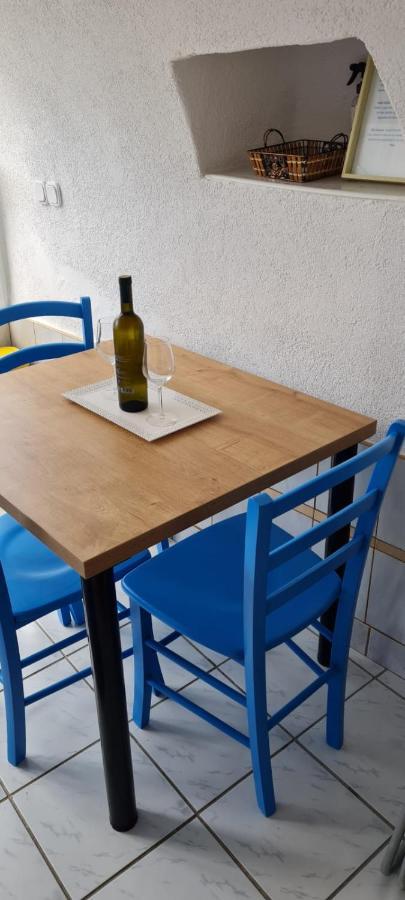 Apartman Lucija Punat Buitenkant foto